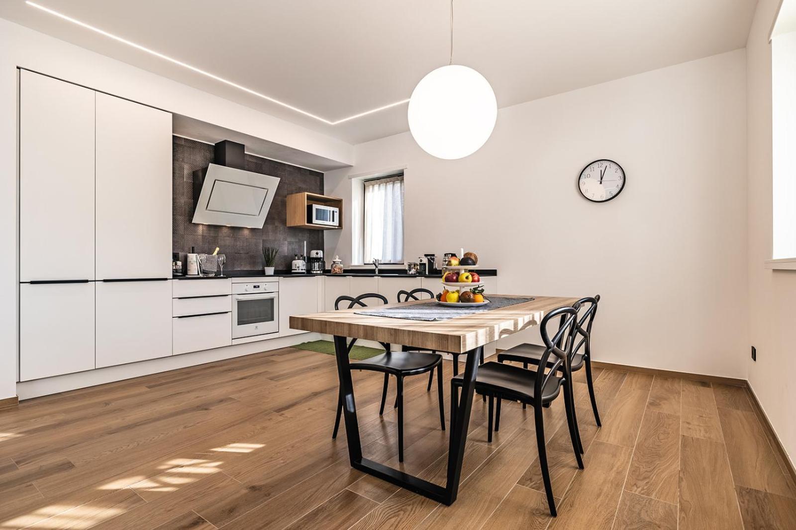 Elvy Garda Living Garden Apartment Riva del Garda Exterior photo