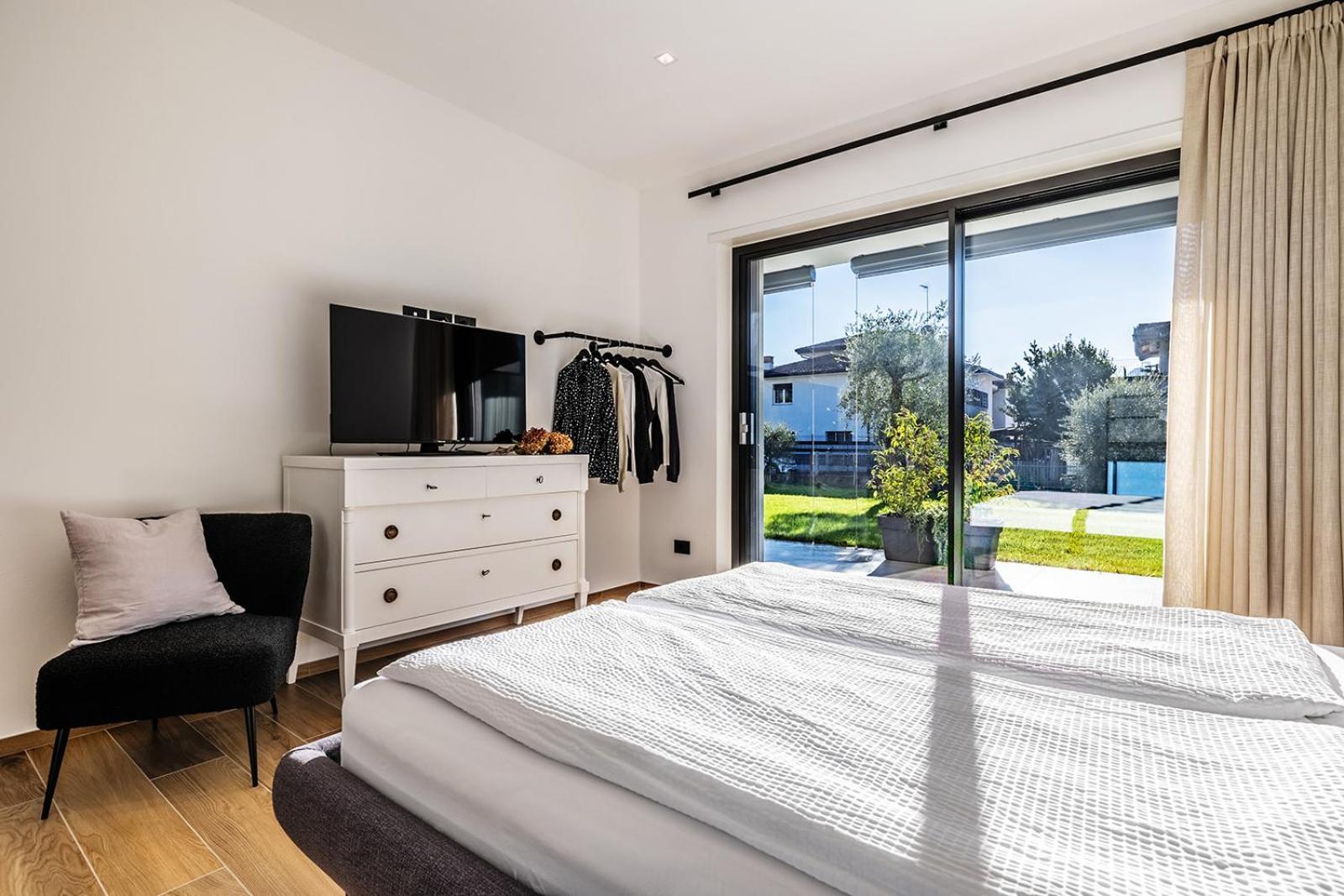 Elvy Garda Living Garden Apartment Riva del Garda Exterior photo